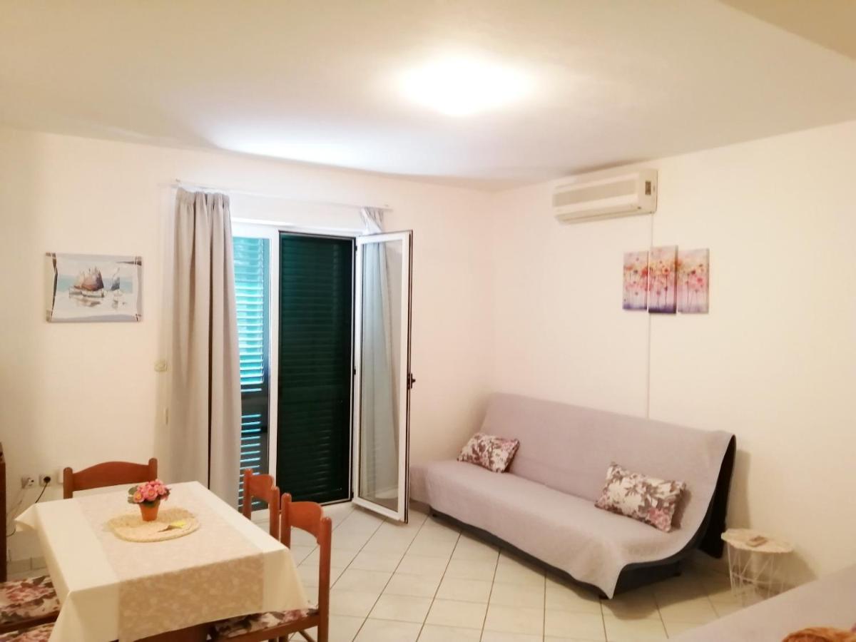 Apartments Ria Baska Voda Exterior photo